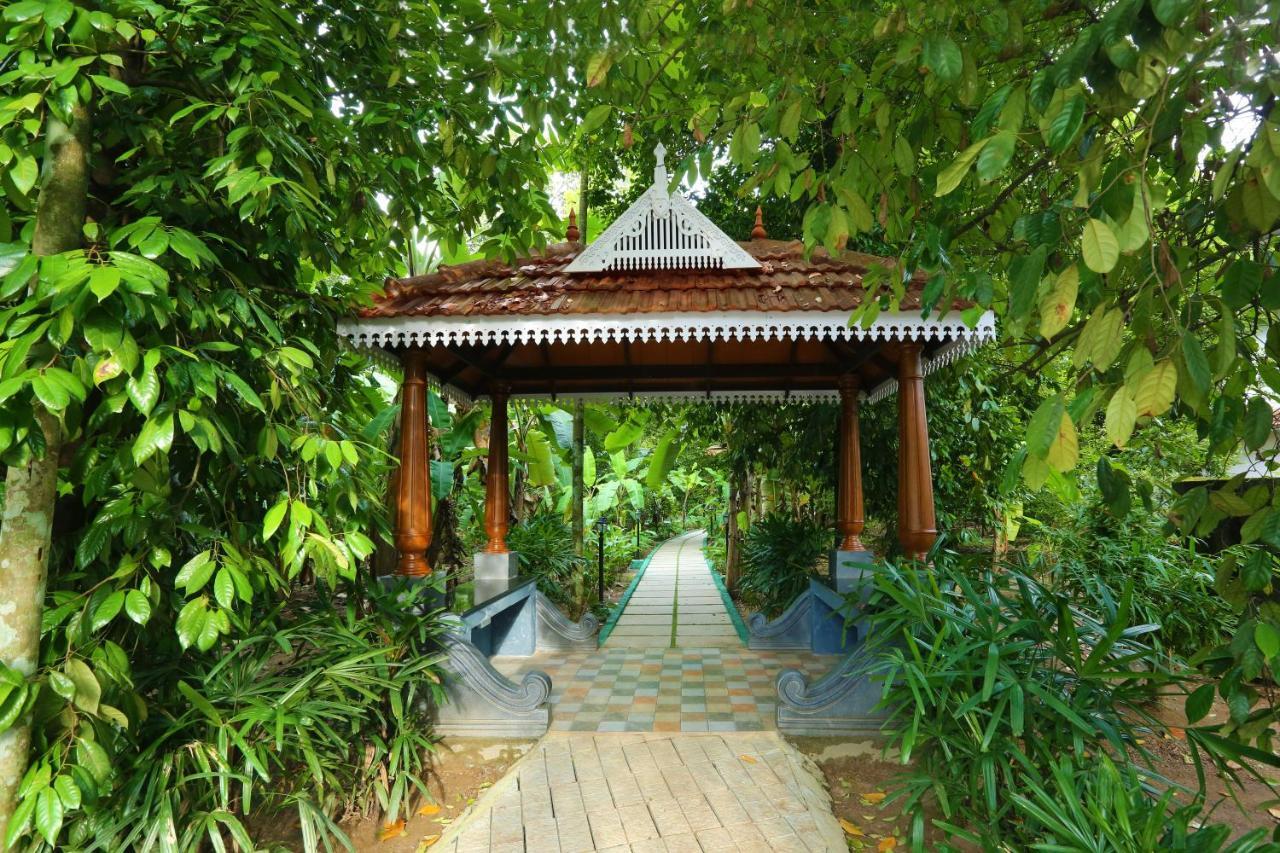 Once Upon The River, Aluva - Near Cochin International Airport Коччи Экстерьер фото